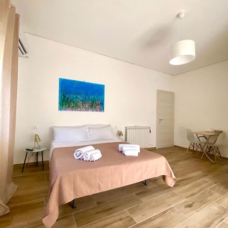 L'Aurora Di Mare Hotel Изола деле Фемине Екстериор снимка